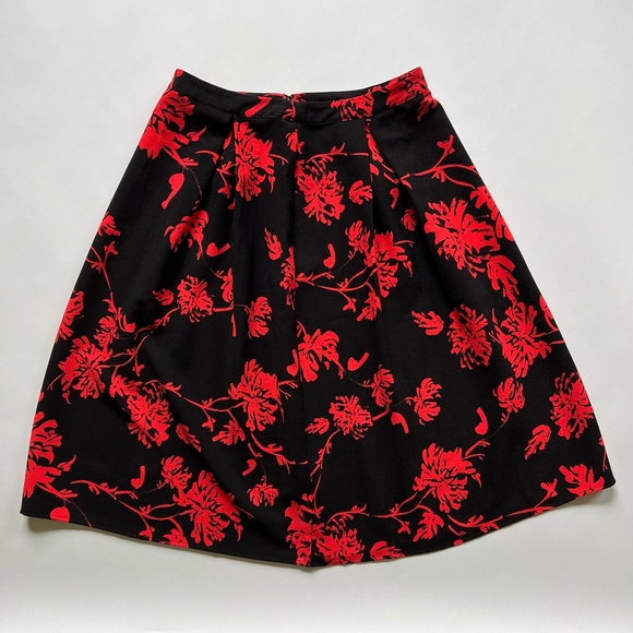 Who What Wear Dresses & Skirts - Who What Wear Women Red and Black Flared Skirt Size 10